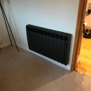 Installation of a black electric heater