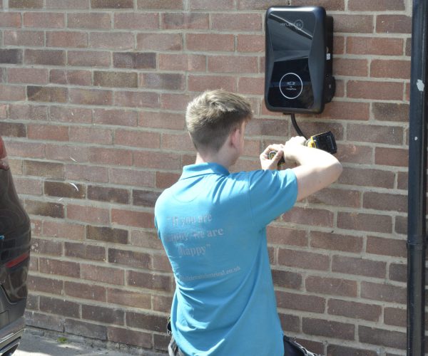 Full Circuit Electrical - EV Charging Point Wall Installation